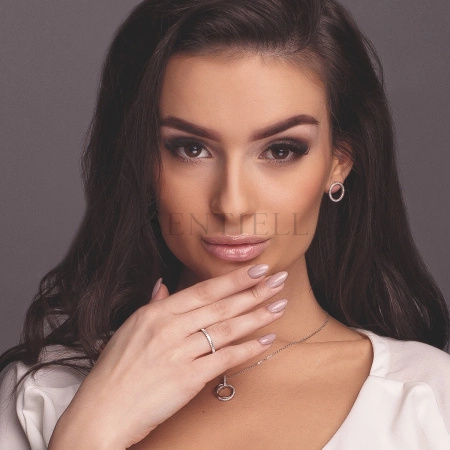 Srebrne pr. 925 kolczyki okręgi z cyrkoniami